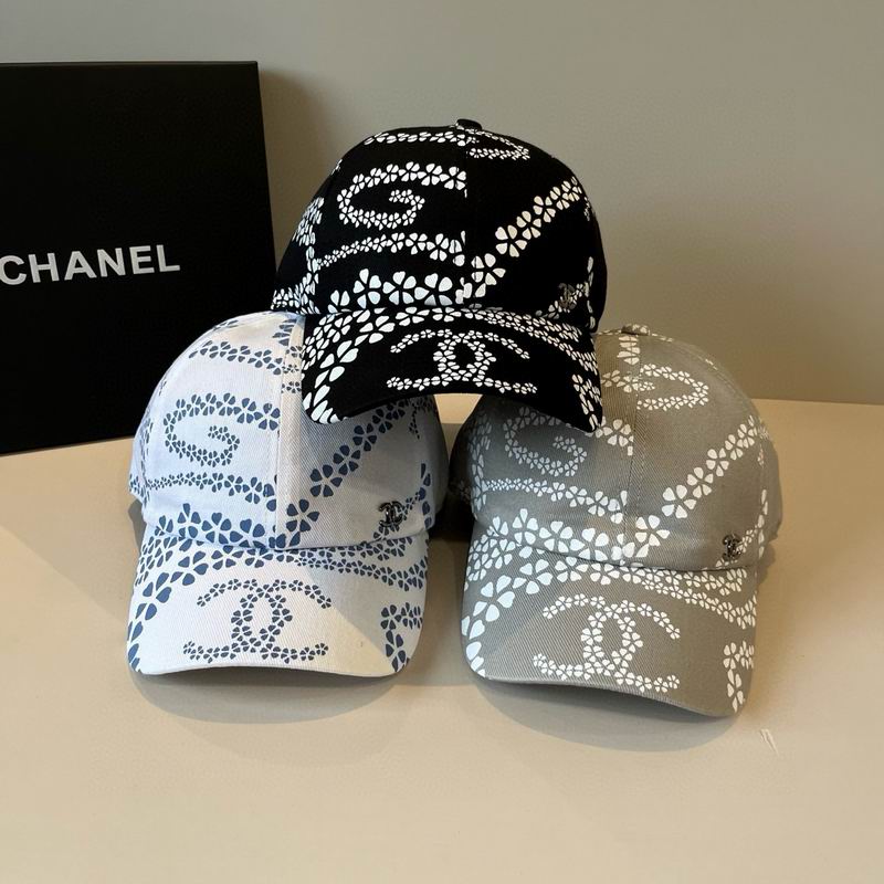 Chanel cap dx78